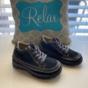 Boys Swiss Gear Boots Size 12.